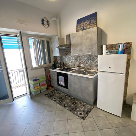 지아르디니낙소스 Casa Nicole Fronte Mare 빌라 외부 사진